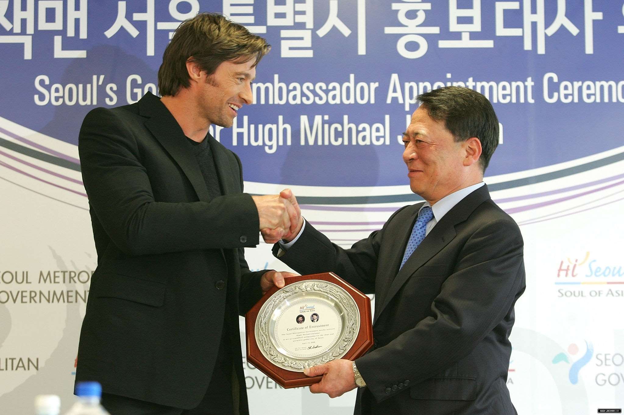 hjcom0140.jpg